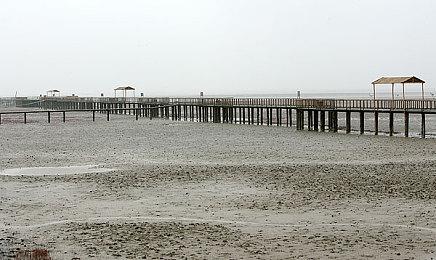 《王国：80年代》宣布登陆主机和移动端 10月16上市